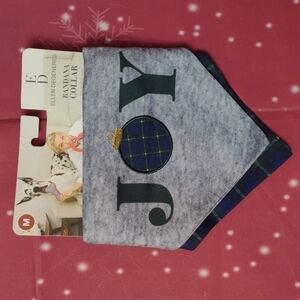 ELLEN DeGeneres bandana collar size medium